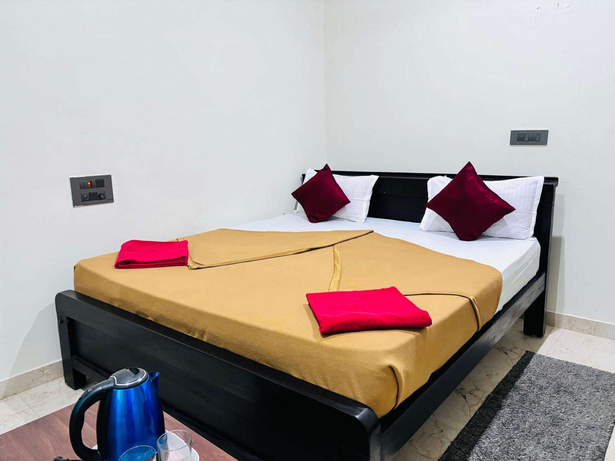 Sri Siri Lodge And Hotel Chikmagalūr المظهر الخارجي الصورة