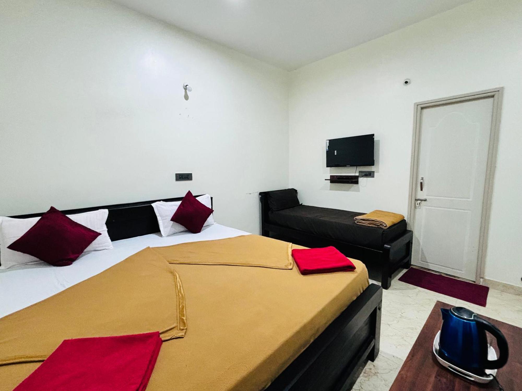 Sri Siri Lodge And Hotel Chikmagalūr المظهر الخارجي الصورة