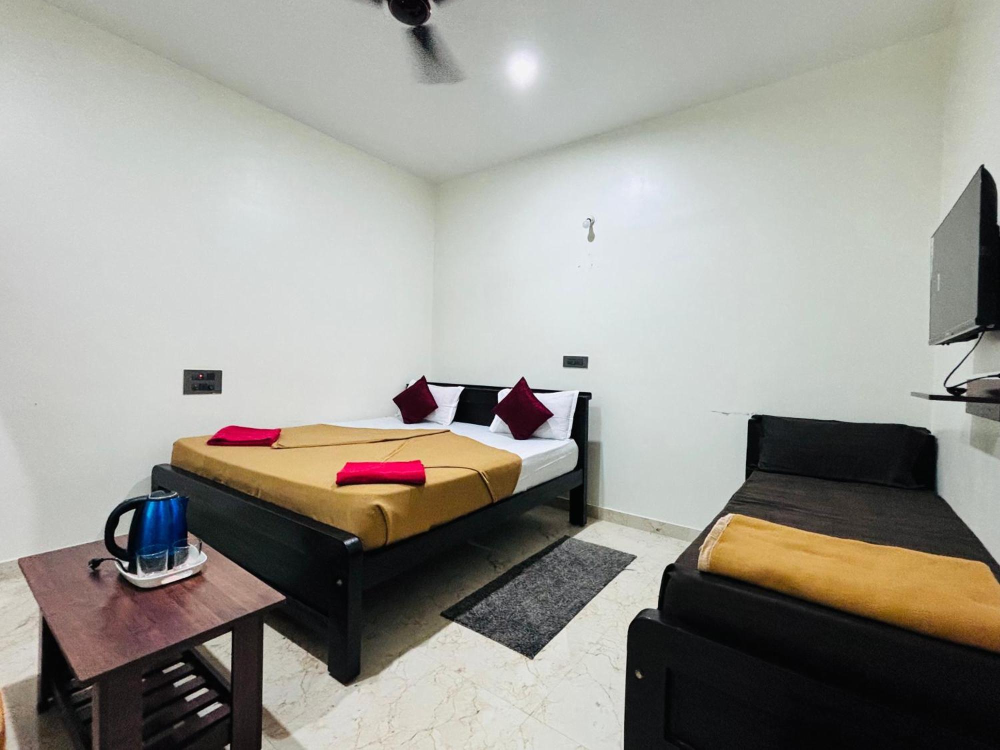 Sri Siri Lodge And Hotel Chikmagalūr المظهر الخارجي الصورة
