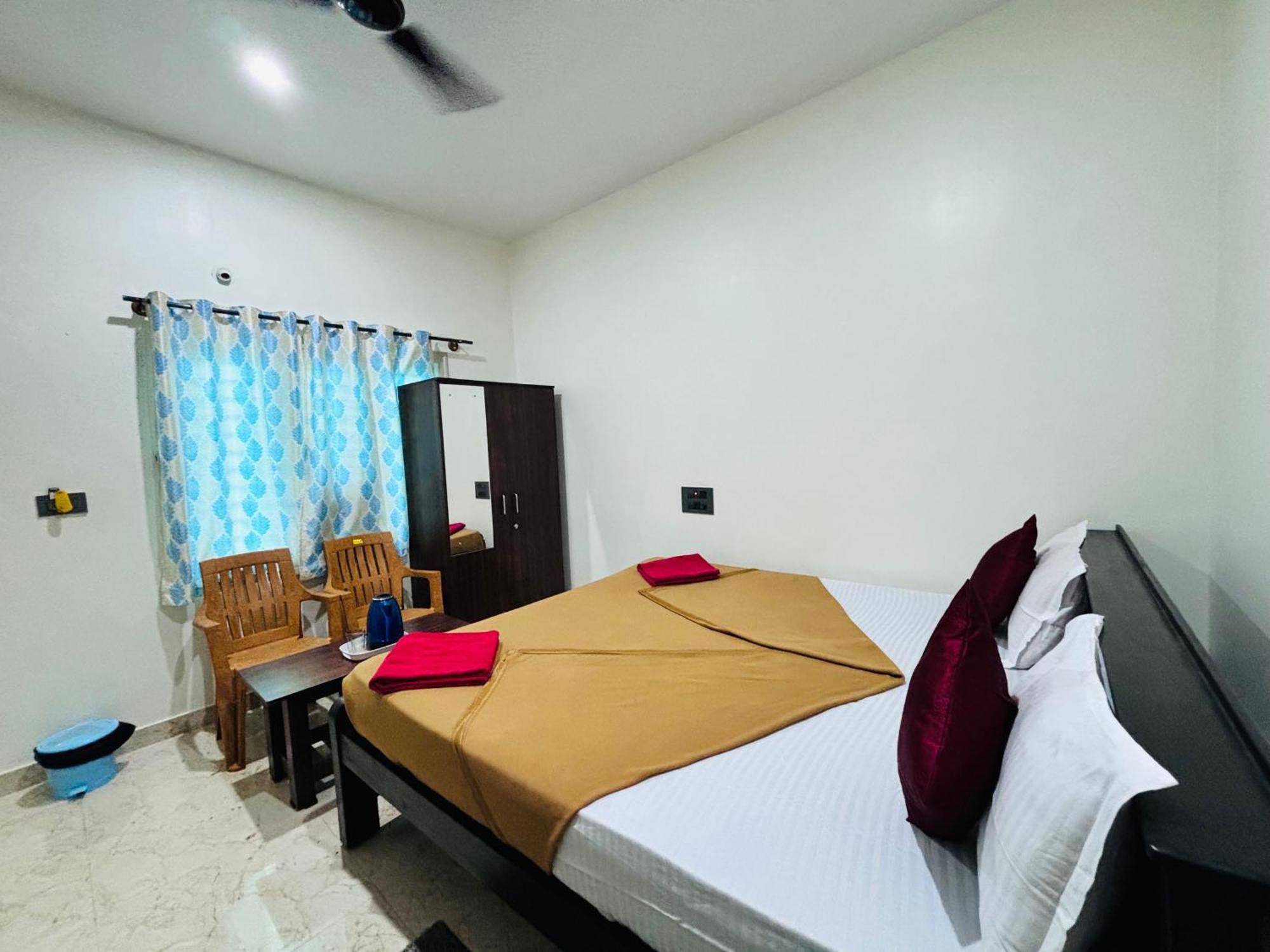 Sri Siri Lodge And Hotel Chikmagalūr المظهر الخارجي الصورة
