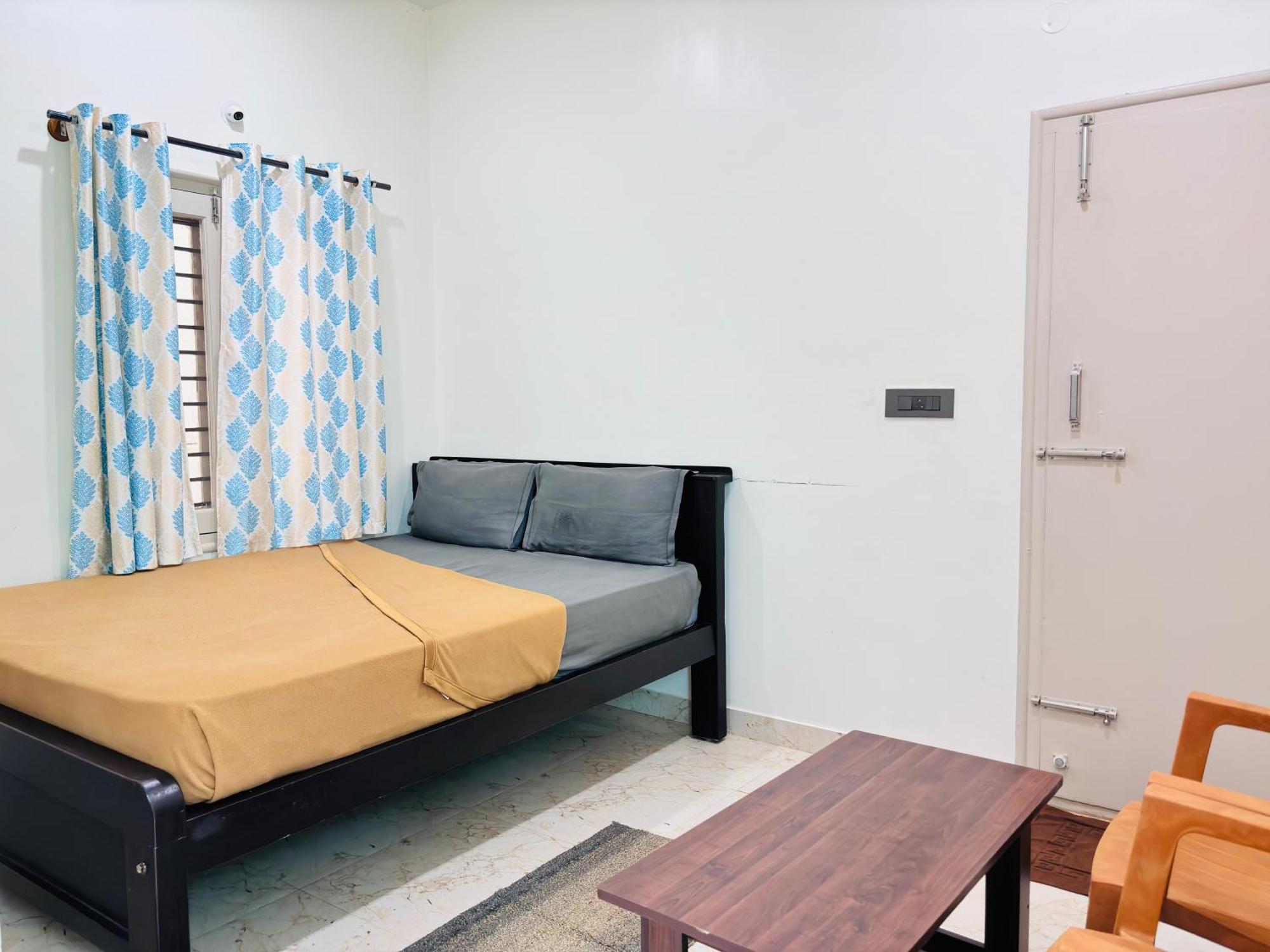 Sri Siri Lodge And Hotel Chikmagalūr المظهر الخارجي الصورة